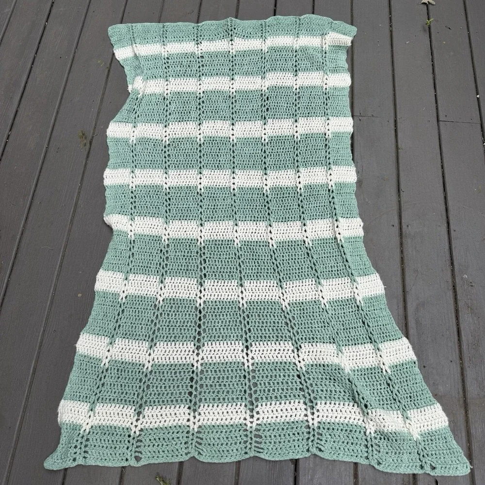 Handmade Crochet Afghan Throw Blanket 53x70 Sage Green Cream Openwork